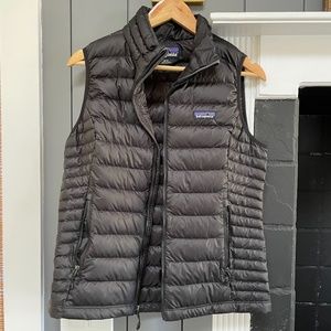 Patagonia black puffer vest